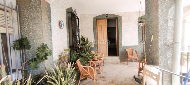 Foto 38ad7df3-b72a-4c29-ba16-07ac85a342b1. Haus mit kamin in Berja