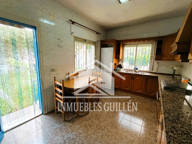 Foto 0483363a-8f38-4af6-8e42-0d8254cf6387. Casa amb xemeneia aparcament a Berja