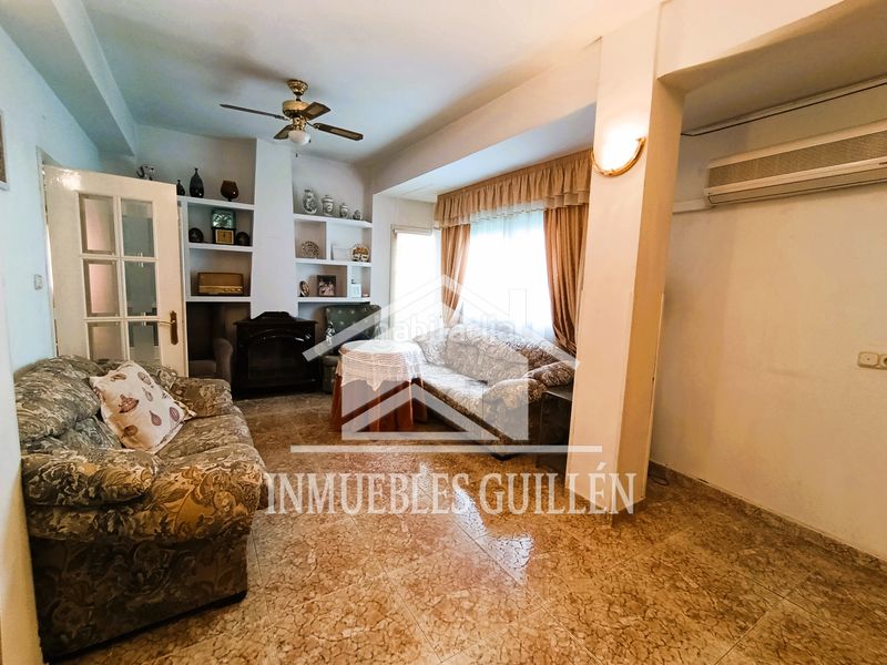 Foto 45fa59fa-7f1d-4386-8e36-d1a304e45124. Casa amb xemeneia aparcament a Berja