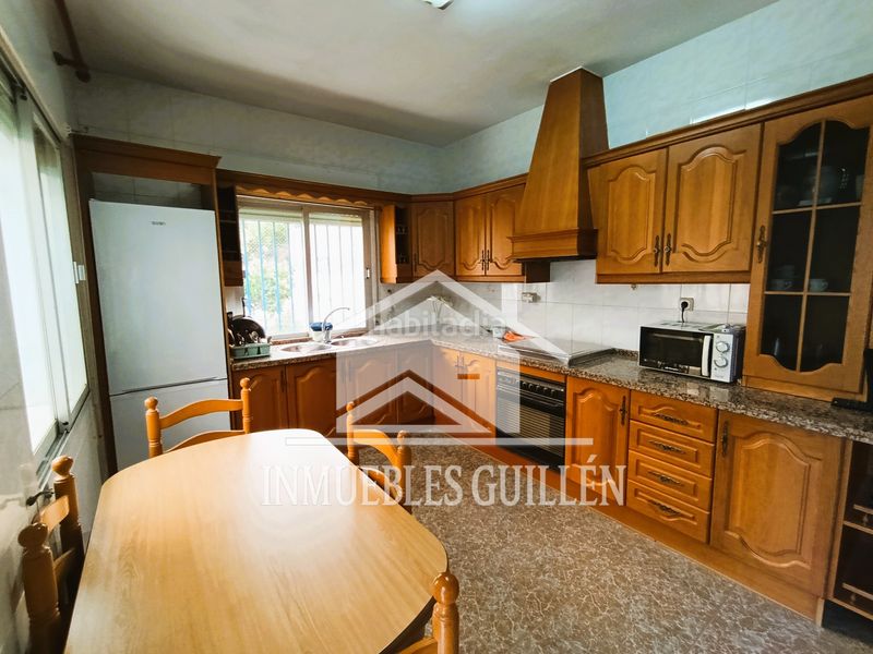 Foto 8b32e9e8-ec98-4ec3-8f6c-02f3efd0cead. Casa amb xemeneia aparcament a Berja