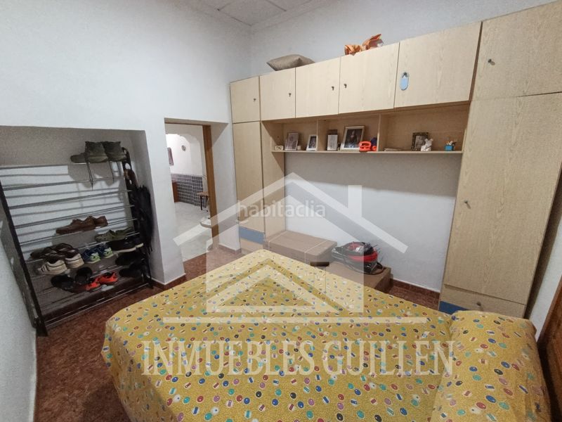 Foto ae7d7ca4-a2ea-49bf-af82-6bd7296bd544. Casa a Berja