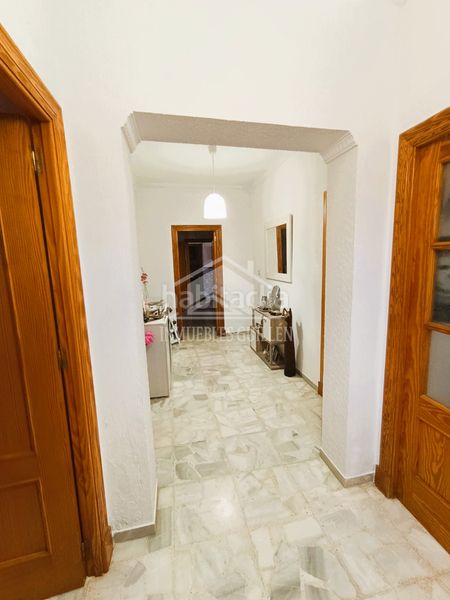 Foto 373f4396-ddbe-4af1-bced-20dd2dd531c6. Casa amb xemeneia aparcament a Berja