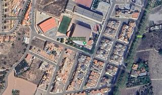 Terreny residencial a Berja. Solar urbano junto a pabellon de deportes
