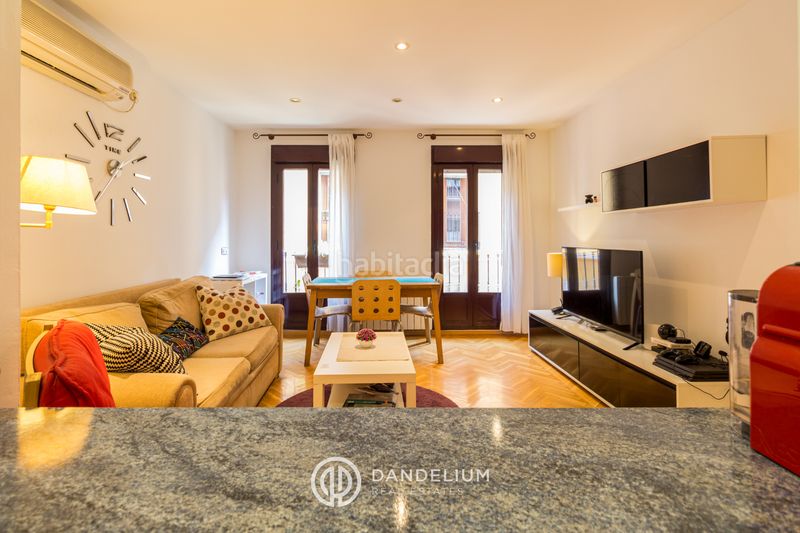 Foto 0725da60-501b-47e9-be95-43f6b6f3b86b. Apartament amb calefacció a Justicia-Chueca Madrid