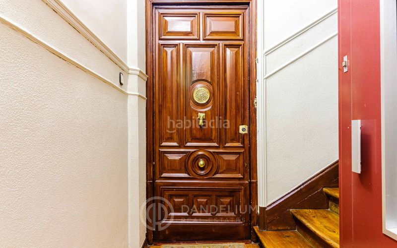 Foto 40a92780-1371-4f43-b77e-7421e9f1f9a1. Rent flat with fireplace heating in Sol Madrid