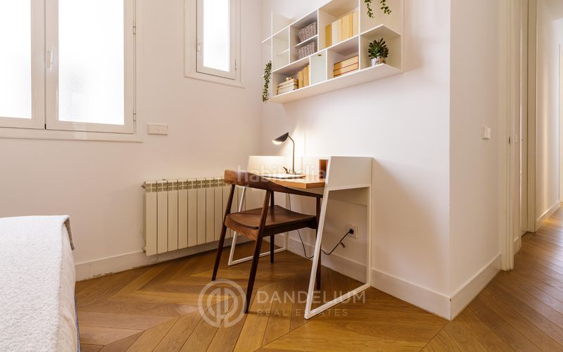 Foto dec5358a-51ab-490a-8636-c29c697ef69c. Rent flat with fireplace heating in Sol Madrid