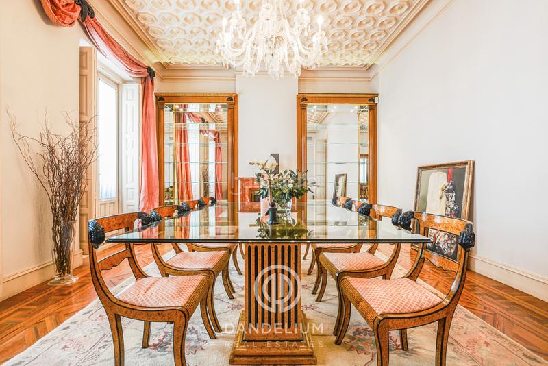 Foto 087dedde-9ecf-4c76-a8df-79d2638f78e2. Affitto appartamento con camino riscaldamento parcheggio in Madrid