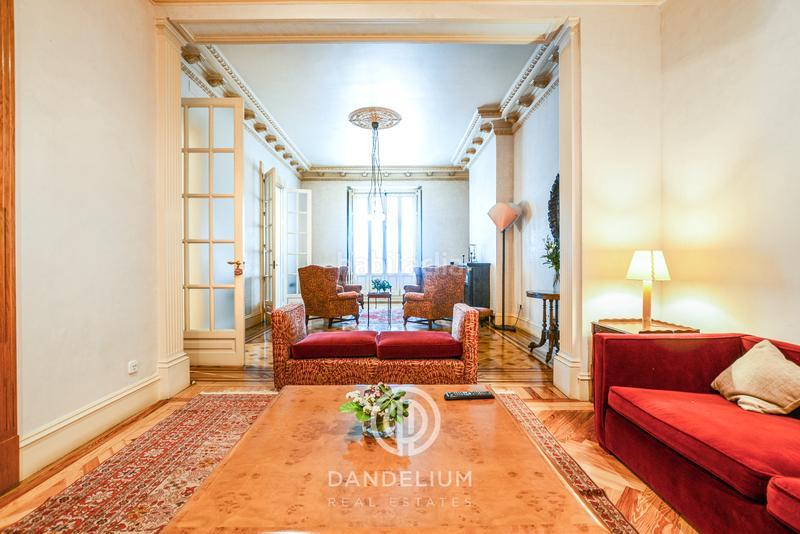 Foto 05358793-02d9-4fe0-a535-3ba6844172dd. Rent flat with fireplace heating parking in Justicia-Chueca Madrid