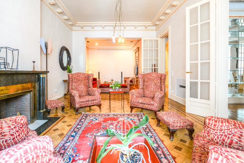 Foto 7684e2c1-9a1f-41a7-9203-87f159116aa8. Rent flat with fireplace heating parking in Justicia-Chueca Madrid