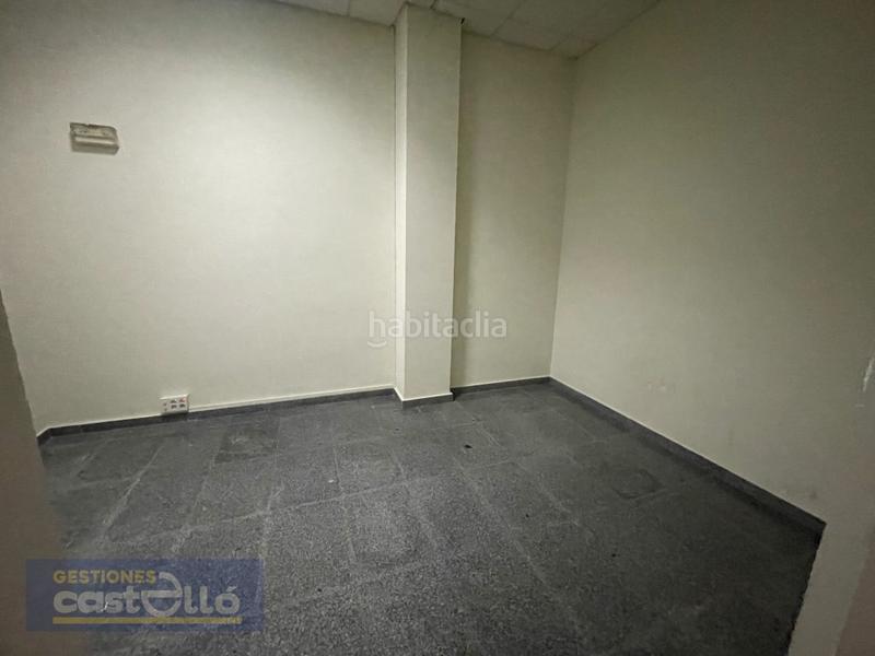 Foto de13525d-73be-4ed6-a073-f8ea0c2e097c. Alquiler local comercial local con despachos en Centro Mérida