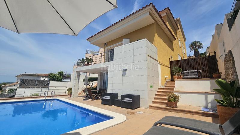 Foto 894807ca-1912-45f2-86a0-fcc416644d03. Chalet a 5 minutos del centro y acceso a la c32. en Sitges