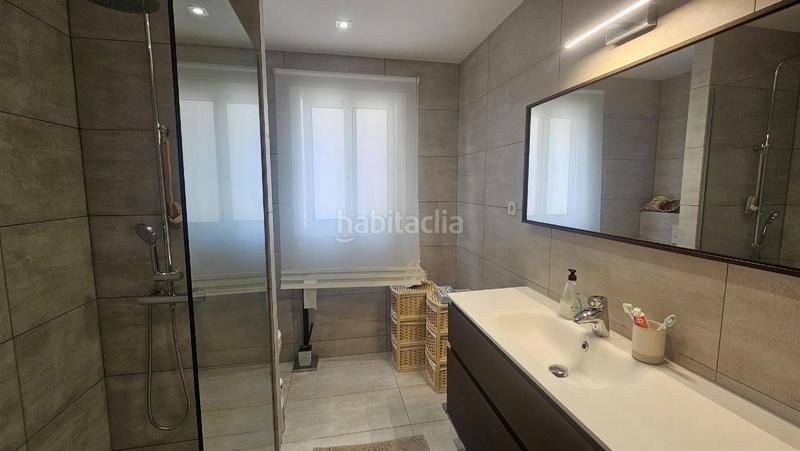 Foto f1f9d57b-d295-4b0d-9459-11d19be19d9b. Chalet a 5 minutos del centro y acceso a la c32. en Sitges