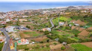 Wohngrundstück in Palo Blanco. Terreno mixto en la cruz santa