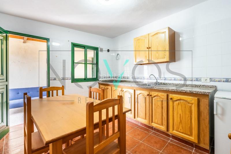 Foto f67a280a-ae4f-4b73-bff3-582b12fb942a. Maison dans Agulo