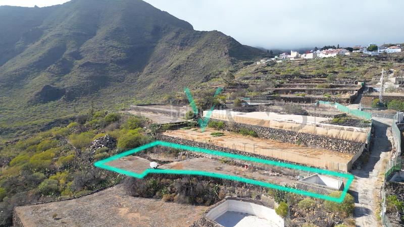 Foto e09d5fb3-069d-4d8b-a2f0-7b8e1742ebdb. Finca rústica a Santiago del Teide pueblo Santiago del Teide