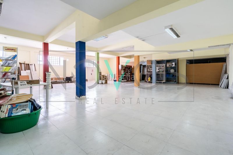 Foto 1aac8332-8ceb-4d86-95b3-5ea5b3480de6. Edifici a Guía de Isora interior Guía de Isora