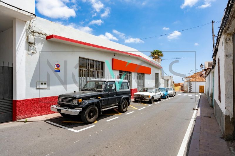 Foto 2efcd111-106d-48b8-bb78-63a613ed9ab4. Edifici a Guía de Isora interior Guía de Isora