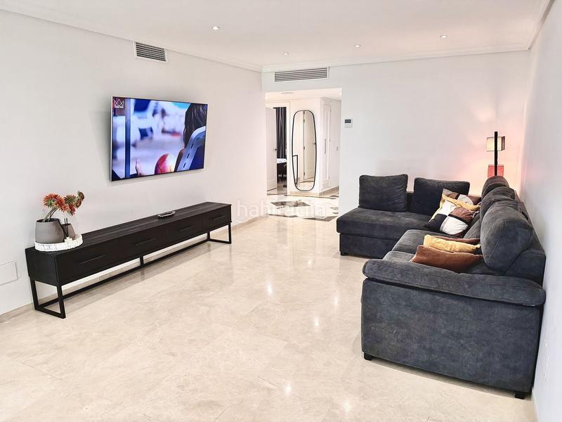 Foto 5d612d85-b058-46b2-97fa-69c03a2e35fe. Miete erdgeschoss mit pool in El Velerín Estepona