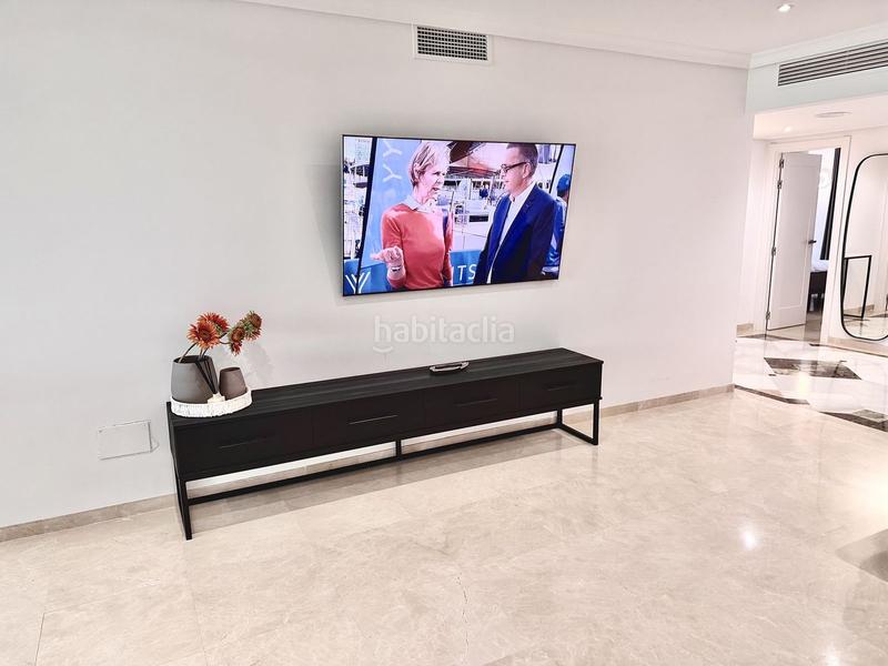 Foto 62793f47-47b5-488a-88af-55763de9e2c5. Affitto piano terra con piscina in El Velerín Estepona