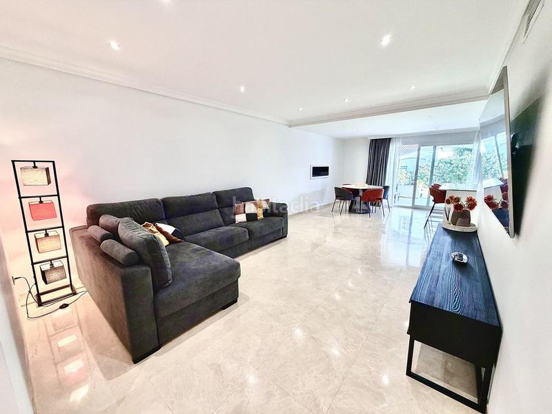 Foto 9a5673dc-7966-4f53-9987-0d9a0ce518e0. Affitto piano terra con piscina in El Velerín Estepona