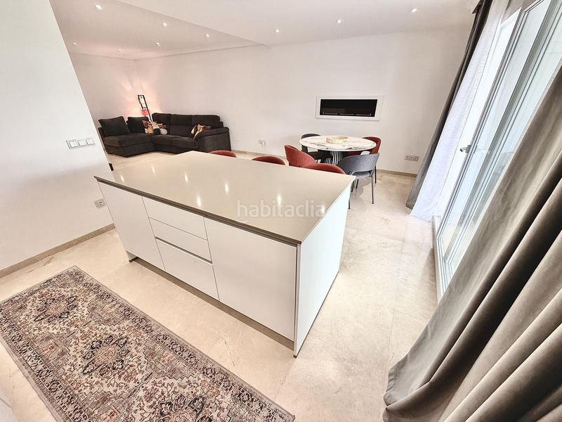 Foto bf4bc480-e400-4d52-a4ee-817132ee9f30. Affitto piano terra con piscina in El Velerín Estepona