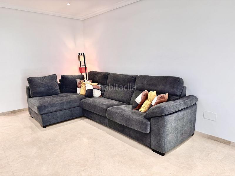 Foto 251b60b7-effc-43b2-ab9c-f80b2b6f51b8. Alquiler planta baja en El Velerín Estepona