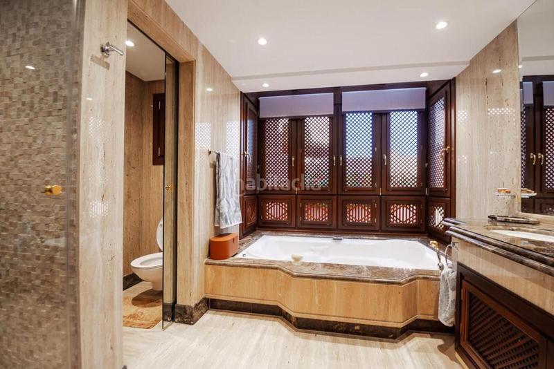 Foto dc12d778-3fbf-4f76-aab6-d99706724476. Dachwohnung mit parking pool in Guadalmansa Estepona