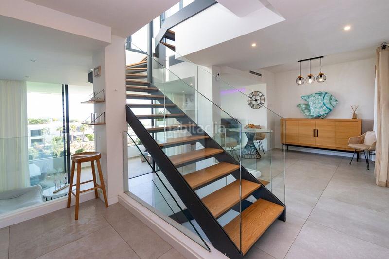 Foto 031e777c-4a2f-4485-86ec-913b2a354002. Casa a schiera con parcheggio piscina in Cabopino - Artola Marbella