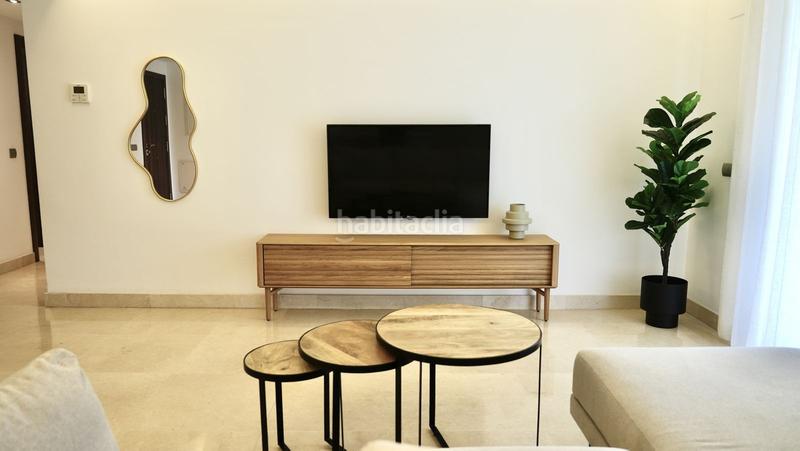 Foto fa00bc46-9110-46ca-95df-9dcc4bc38bf3. Apartament amb aparcament piscina a Nueva Alcántara Marbella