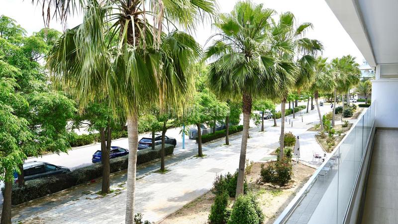 Foto ddc2e822-d282-4fa2-9e91-004fad257e2a. Apartment with parking pool in Nueva Alcántara Marbella