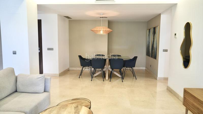 Foto f2647e9c-fa9c-4a48-ae21-a46c1210e7ea. Piccolo appartamento con parcheggio piscina in Nueva Alcántara Marbella