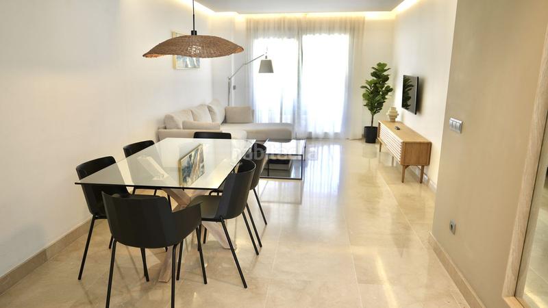 Foto 04e68ff9-b41c-4dce-859b-72e465516ba6. Attico con parcheggio piscina in Nueva Alcántara Marbella