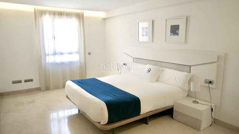 Foto 0bdd0147-6d93-4739-8a55-77432aaf324a. Dachwohnung mit parking pool in Nueva Alcántara Marbella