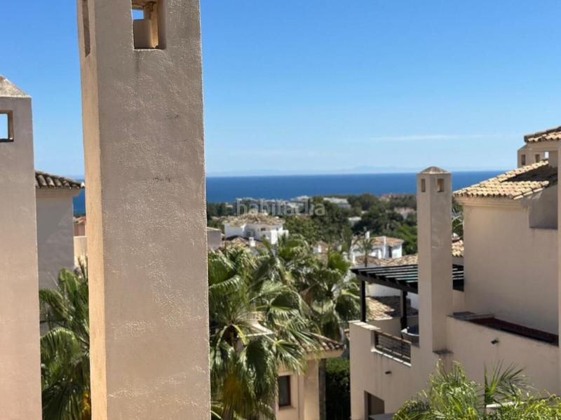 Foto 5541c931-1d85-4390-bdb7-26b7ffd8dd81. Duplex in Nueva Andalucía centro Marbella