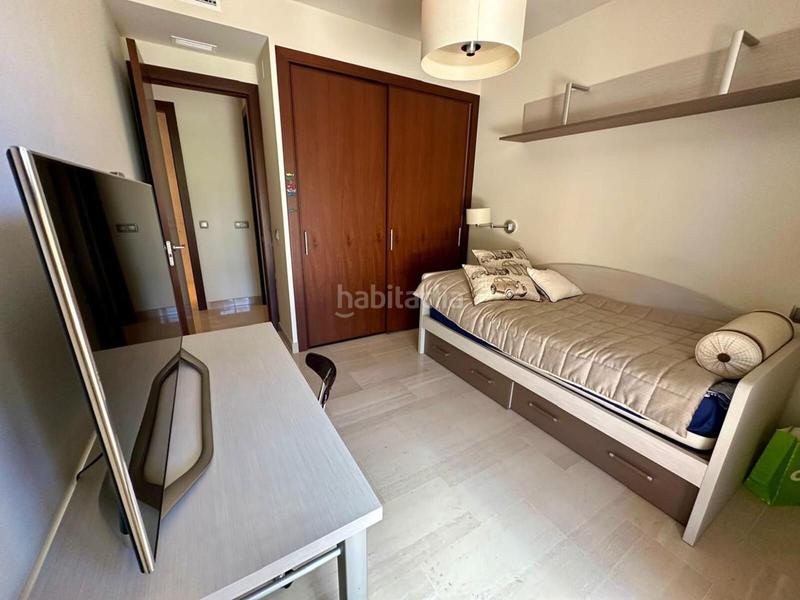 Foto ab3991ff-9ef5-454d-bcc1-277ca1e81eb8. Duplex in Nueva Andalucía centro Marbella