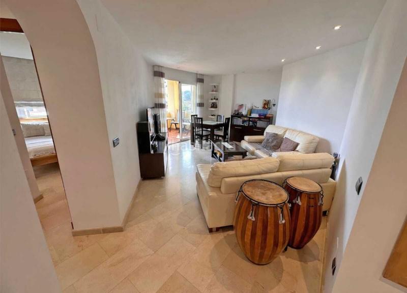 Foto 9d23213d-6ed4-4732-9eb1-f2bb53d60b73. Etagenwohnung mit pool in Hipódromo - Cerrado del Águila Mijas