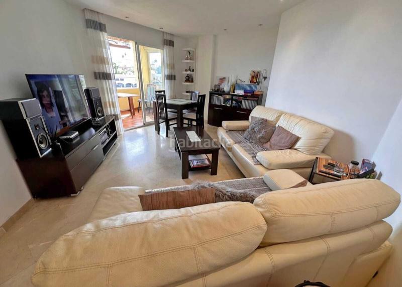 Foto 39a5f145-496d-4576-b628-a6f60602b0c0. Flat with pool in Hipódromo - Cerrado del Águila Mijas