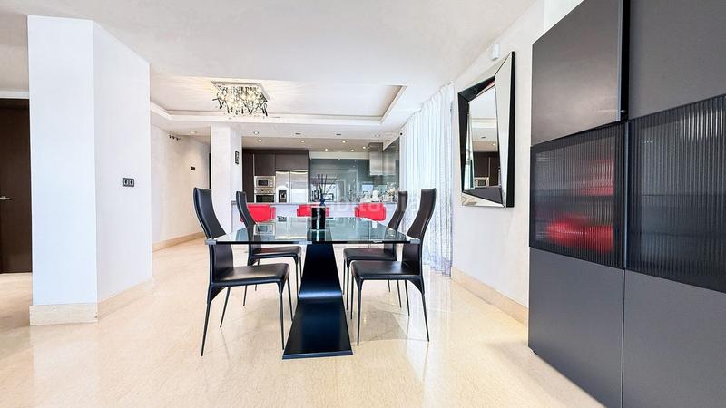 Foto 0142437a-0093-4798-adf6-d991081e591d. Apartament amb aparcament piscina a los arqueros - puerto del almendro Benahavís