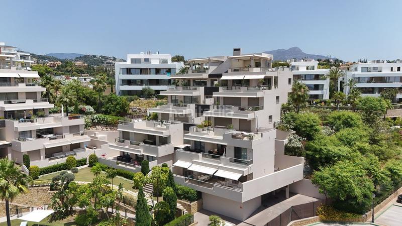 Foto acdf6174-2206-48f4-8428-534040bb4416. Apartment with parking pool in los arqueros - puerto del almendro Benahavís