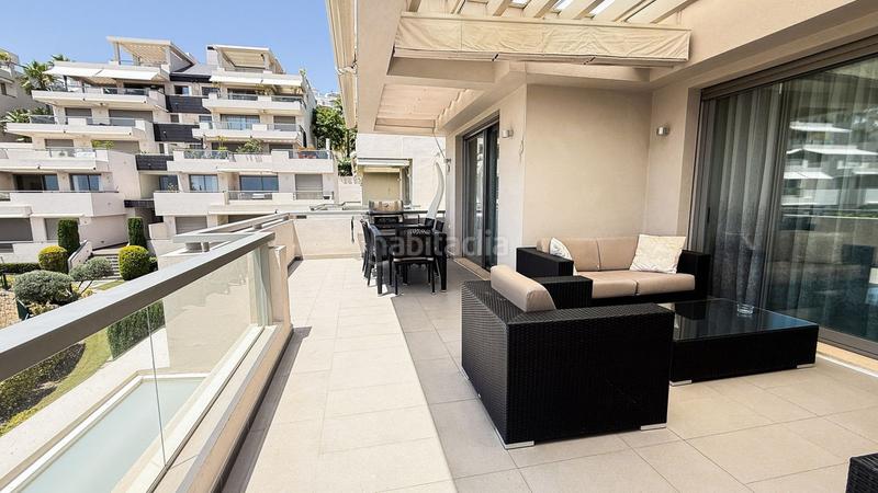 Foto 35eba183-1362-4993-9075-186e540d6a25. Appartement avec parking piscine dans los arqueros - puerto del almendro Benahavís