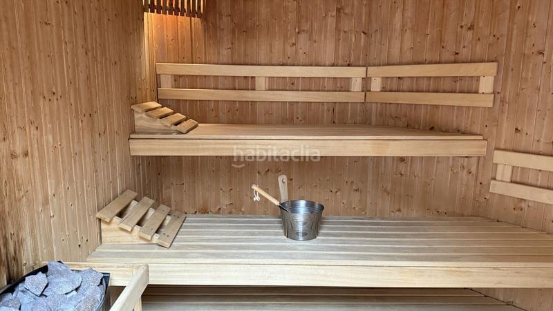 Foto 79b4cd52-9f49-40bd-8a24-166df6046e91. Piccolo appartamento con parcheggio piscina in los arqueros - puerto del almendro Benahavís