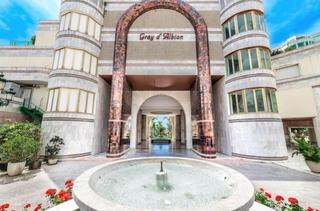 Duplex in Puerto Banús