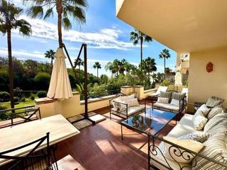 Rez-de-chaussée à Lomas de Marbella Club