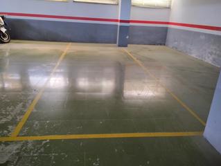 Affitto Posto auto in Carrer de gayarre 53. Plaza grande coche + moto c/gayarre