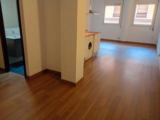 Studio in Carrer del Cardenal Vives i Tutó