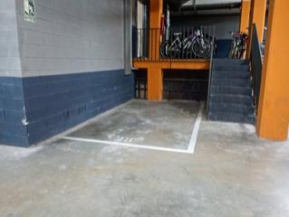 Autoparkplatz in Carrer de Fluvià 107