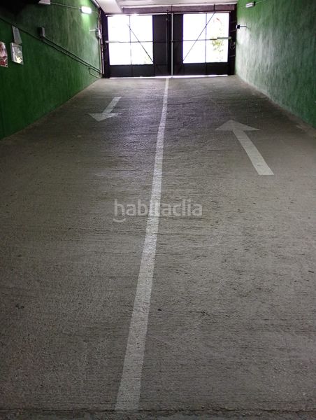 Foto 45e6a402-7990-46db-a700-21f0dd2bf6ad. Aparcament cotxe a Poblenou Barcelona