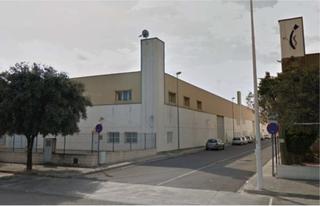 Lloguer Nau industrial  Calle ambocadors. Nave alquiler sector 13