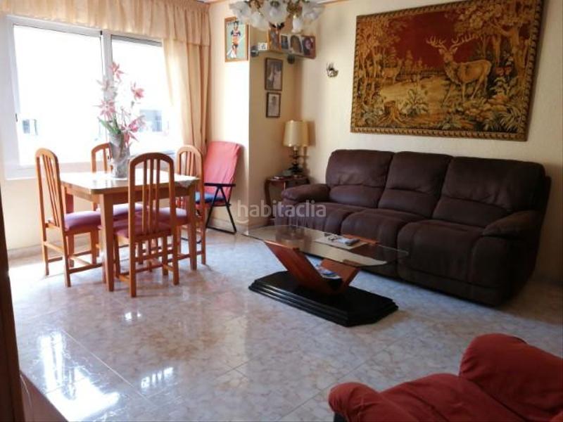Foto b98f387b-9ff0-4c23-ba70-6138f5ff0547. Piso  en Canet de Mar