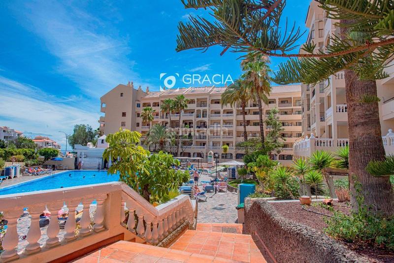 Foto d9b2923f-a7ae-4675-a022-e321e1a711bb. Pis amb piscina a Los Cristianos Arona